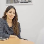 Aseel Omran Instagram - ‎كلي فخر بالانتماء لوطني #السعودية لتقديمه أفضل نموذج للإنسانية بتاريخه الطويل في الاستجابة للأزمات وتقديم المساعدات في كل مكان بلا تمييز بين لون وعرق، لاسِيَّما دعمه القضيّة الأقرب لقلبي، قضية #اللاجئين ‎وعملي مع #مفوضية_اللاجئين ما هو إلا امتداد لمسيرة المملكة وقيادتها ‎الخيّرة ‎كل وعام والمملكة بخير وازدهار ‎#هي_للانسانية_دار ‎#هي_لنا_دار ‎#اليوم_الوطني_السعودي٩٢ UNHCR Dubai