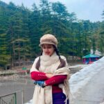 Aseema Panda Instagram - ତତେ ପ୍ରେମ ହେଇଯାଉ, ମତେ ପ୍ରେମ ହେଇଯାଉ … 💖 Dal Lake (Himachal Pradesh)