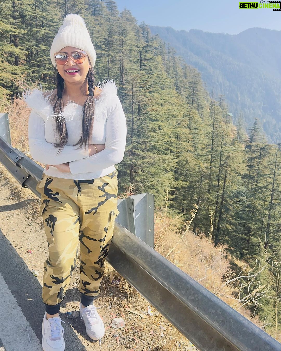 Aseema Panda Instagram - 💖 Green valley..shimla