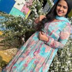 Aseema Panda Instagram – Wearing this beautiful floral printed Nyra Cut Chiffon dress from @_twinkle_boutique_ 🌸🫶🌸