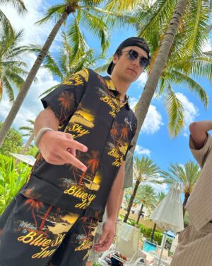 Asher Angel Instagram - 🌴
