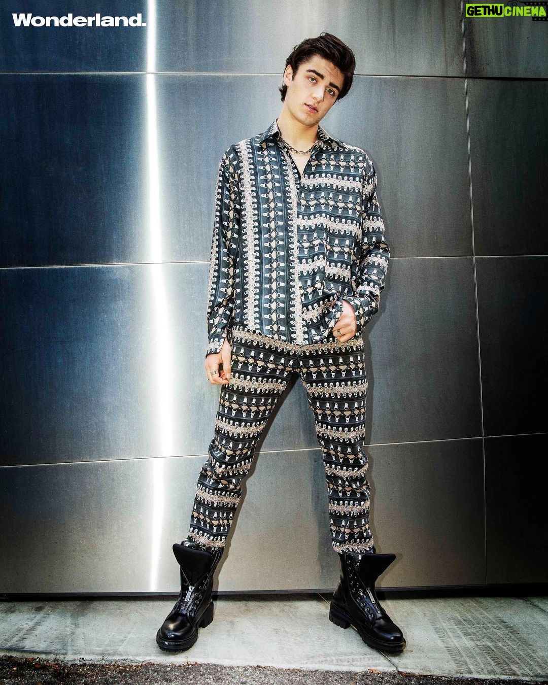 Asher Angel - 64.1K Likes - “My voice has evolved. It’s changed. I went through this long period of development, trying different sounds, what sounds good, what’s relatable to me, and what I think the fans will relate to. This is an ongoing process. I have so many songs in my repertoire and the volt – all these different sounds that I just can’t wait for the fans to hear.”
Taken from our Winter 22/23 issue, actor and musician @asherangel discusses how his artistry has changed since the early days and returning to the role of Batson in Shaz- am! Fury of the Gods, set to release in 2023.
Pre-order the issue now at wonderlandshop.com⚡
Photography by @douginglish at @ateliermgmt
Fashion by @luca_falcioni
Words by @aimee_phillips_
Grooming by @groomedbymichelleharvey at @opusbeauty
Editor @ella_b18
Art Director @livi.av
Production Director @bencrankbencrank
Producer @isabellacoleman_