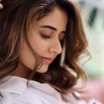Ashika Ranganath Instagram – My white affair stronger than what you think it is 😉… it’s a full-on romance between me and white 🤍👻

@sandeep.mv love loveeeee this seriessss 📸
