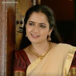 Ashika Ranganath Instagram - Varalu’s a vision of elegance and grace, captivating hearts everywhere she goes. 😍✨ #NaaSaamiRanga Streaming now in Telugu Tamil and Kannada. #NaaSaamiRangaonHotstar #NagarjunaAkkineni @allari_naresh @mmkeeravaani @vijaybinni @rajtarunn @ashika_rangnath @mirnaaofficial @rukshardhillon12 @srinivasaachitturi @srinivasaasilverscreenoffl @chotakprasad @Shivasara_ @boselyricist @dasaradhi_sivendra_ @actorshabeer @designid_sudhir @thisisputta
