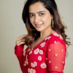 Ashika Ranganath Instagram - Inka Inka… 🎶🤍 Look 1 for Na Saami ranga promotions 🌸 Outfit @drc_hyderabad Styling @manogna_gollapudi Shot by @they_call_me_keshu Make up @makeuphairbyrahul Hair @paramesh_hairstylist