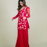 Ashika Ranganath Instagram - Inka Inka… 🎶🤍 Look 1 for Na Saami ranga promotions 🌸 Outfit @drc_hyderabad Styling @manogna_gollapudi Shot by @they_call_me_keshu Make up @makeuphairbyrahul Hair @paramesh_hairstylist