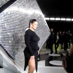 Ashley Graham Instagram - ▶️: Paris Fashion Week @fsgeorgevparis — Gorgeous show @ibkamara @off____white 🤍 Four Seasons Hotel George V Paris