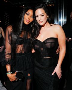 Ashley Graham Instagram - dolce after dark 🪩 Milan, Italy
