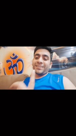 Ashok H Choudhury Instagram - जब ज़िंदगी के लिए ज़िंदगी दावँ पे लगती है ना तब जा के मिलती है #waahzindagi  #relization #lifejourney #selfreminder #selfmotivation #