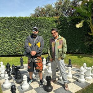 Asim Azhar Instagram - Art has no boundaries 🇵🇰🇮🇳 @badboyshah 👑