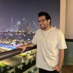 Asim Azhar Instagram – HAPPY NEW YEAR 💛🇦🇪 Kempinski Palm Jumeirah….