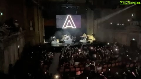 Asim Azhar Instagram - LONDON & MANCHESTER 🔥🔥🔥🔥🔥🔥🔥🔥🔥🔥🤯🤯🤯🤯🤯🤯🤯 THANK U SO MUCH FOR MAKING MY DEBUT SOLO UK TOUR SO AMAZING. I LOVE U GUYS. I WILL NEVER FORGET THESE TWO NIGHTS IN MY LIFE. YOU MADE A BOY LIVE HIS DREAM THIS WEEKEND. I HOPE EVERYONE WHO CAME HAD A GOOD TIME. I LOVE YOU ALL SO MUCH 💗💗💗💗💗💗💗💗💗💗💗💗💗💗💗💗