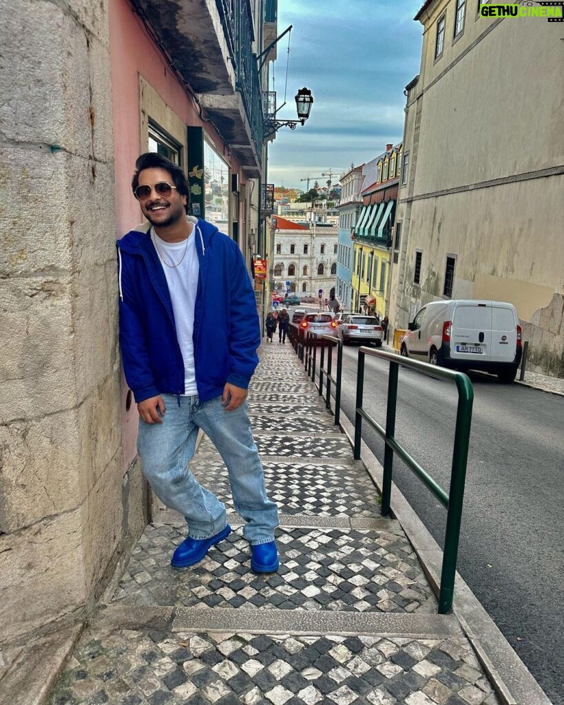 Asim Azhar Instagram - my super amazing week. 💗 Alhamdulillah for everything!!! Lisbon, Portugal