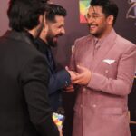 Asim Azhar Instagram - Fun night. 🤓💗 #luxstyleawards Lahore, Pakistan