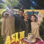 Asim Azhar Instagram - Best. birthday. ever. 💗🎂🎉🎈