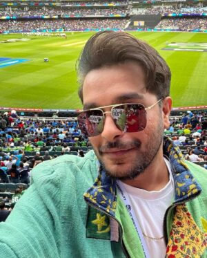 Asim Azhar Instagram - Dream come true 🇵🇰 #INDvPAK 🇮🇳 #t20worldcup