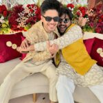 Asim Azhar Instagram – Nikkah mubarak to my brother, my best friend, my partner in crime. ♥️ Allah humesha khush rakhay tum dono ko, aameen