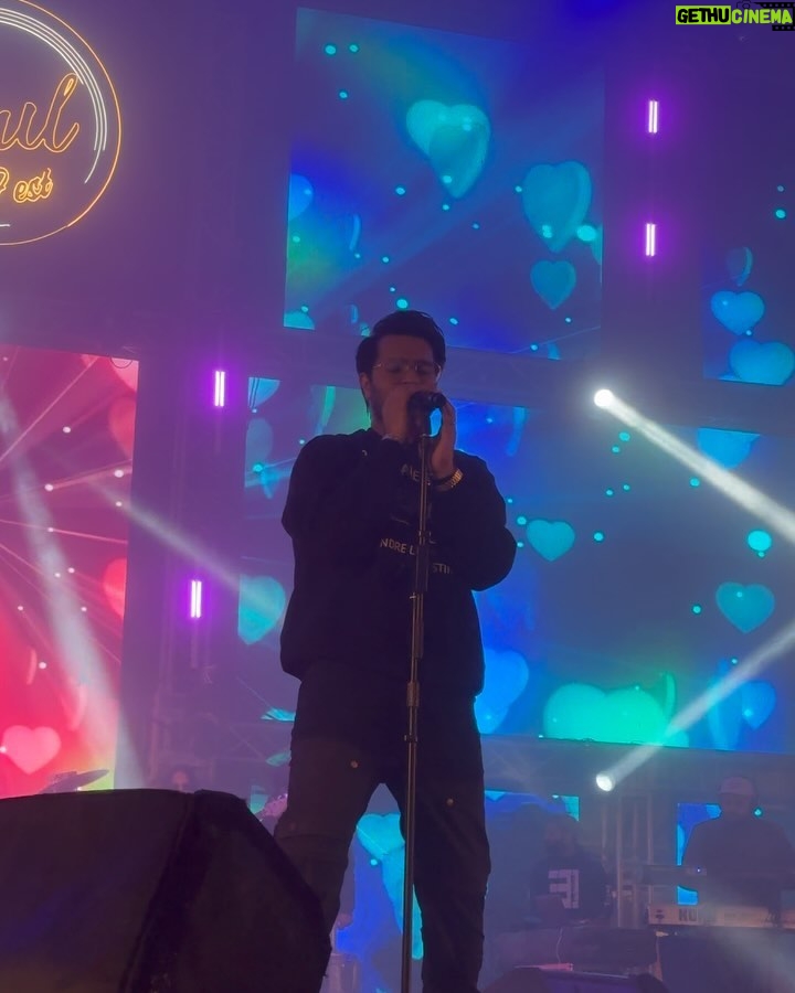 Asim Azhar Instagram - i love you lahore. 🫶🏽 SoulFest