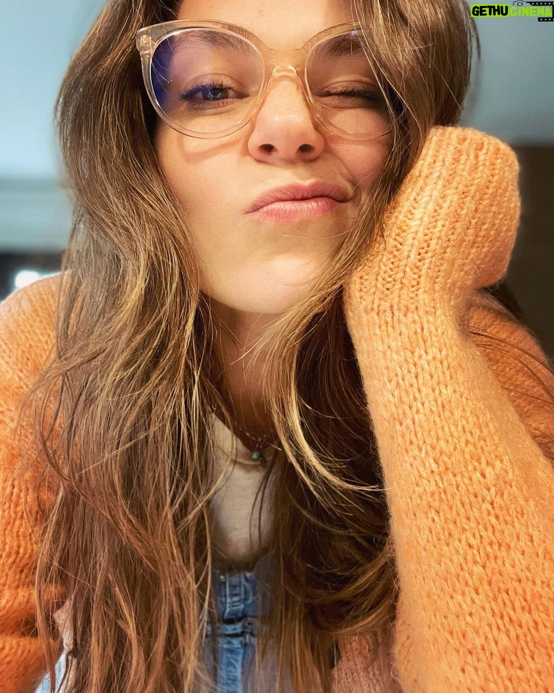 Aslı Enver Instagram - Ka-pan-ma. 😶 😗 😋