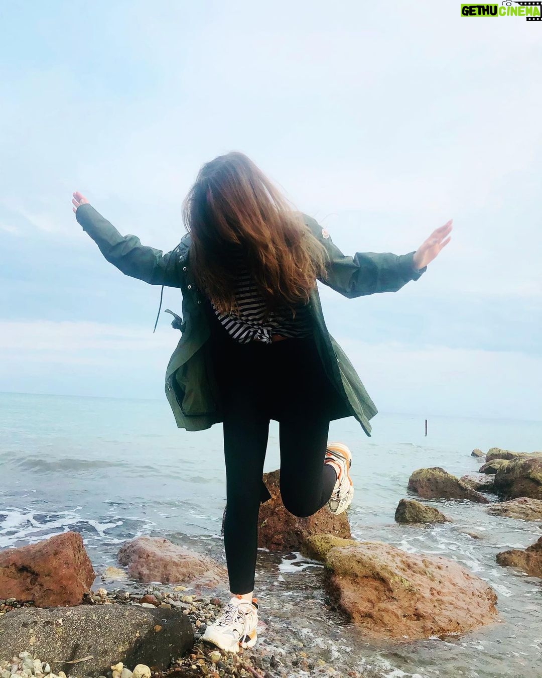 Aslı Enver Instagram - Assos’un bana yaptiklari🤍
