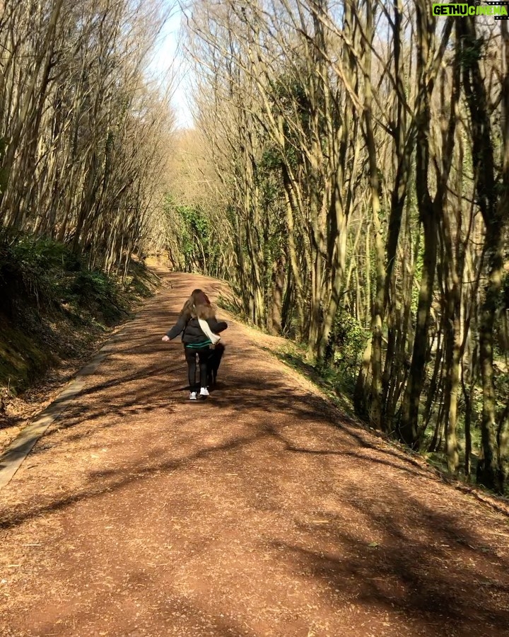 Aslı Enver Instagram - gün sonu ❣️