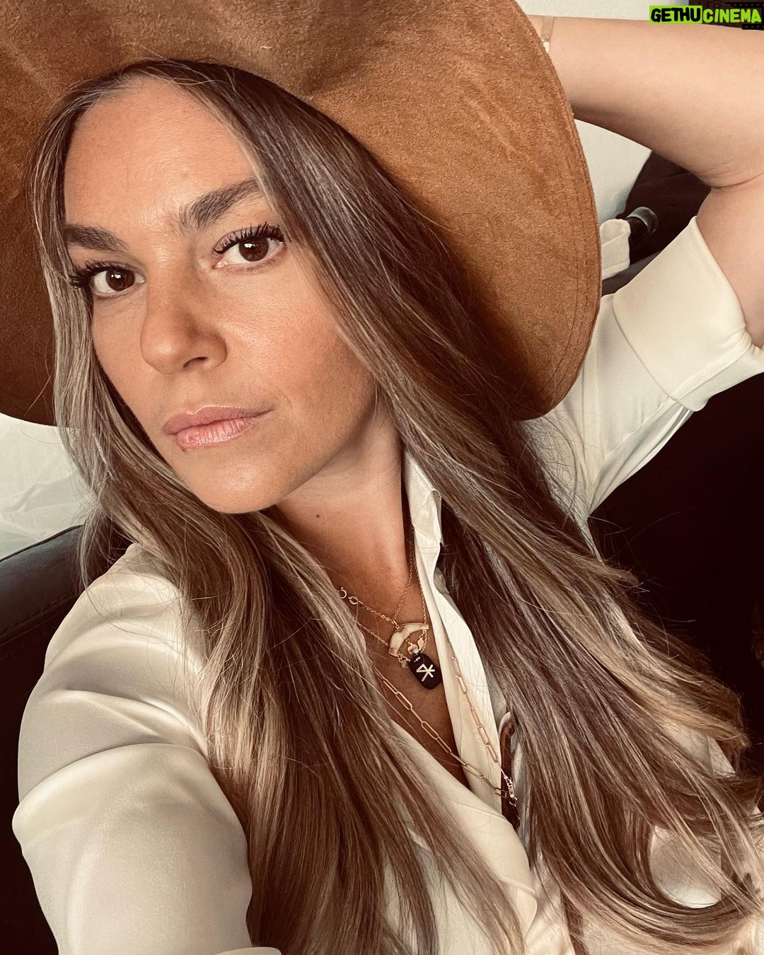 Aslı Enver Instagram - 🙌🏻🤠 @ondertiryaki atımı getirin bana😂