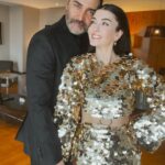 Aslıhan Güner Instagram - Birlikte yaşlanmaya..♥️✨🎂 @mertkilic76 ♾️