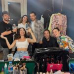 Aslıhan Güner Instagram – Bu hafta nasıl mıydı? 💥🌪️🎬
___________________
Styling @itsardagurdal ✨
Make up @serhatsenn ✨
Hair @cengizakdumann & @batuhangelisli ✨
Suits&dress @gigiiscom ✨ 
Accesories @incifer.tr ✨
