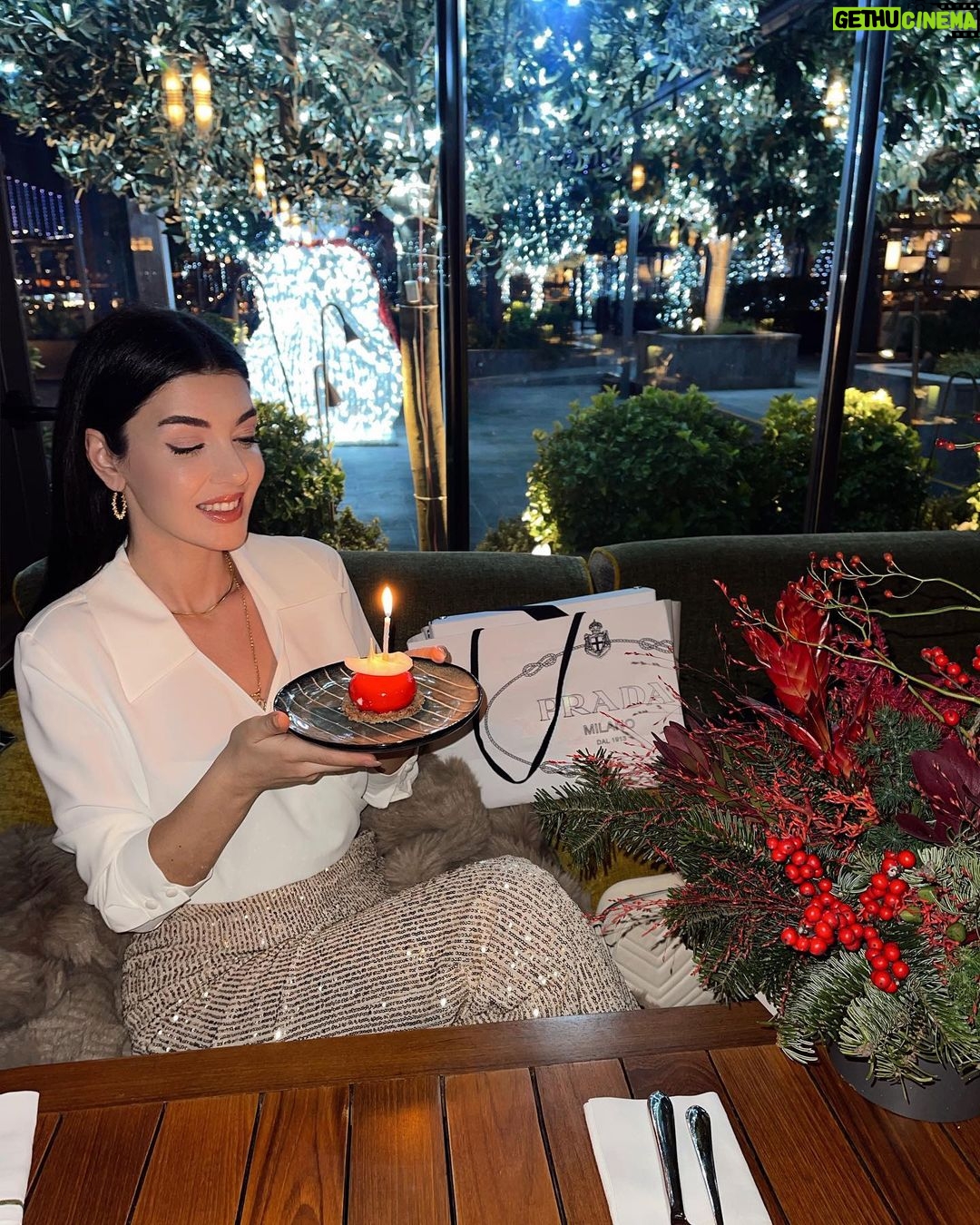 Aslıhan Güner Instagram - Çok teşekkür ediyorum.. Tüm kalbimle.. Her şey için 🙏🏻♥️✨ 17.12✨ #iyiki