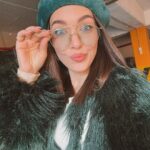 Aslıhan Güner Instagram – 🍀 
Güzel bir şeyler mi? -Hı hım.. ✨