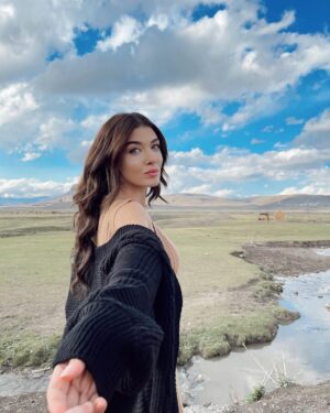 Aslıhan Güner Instagram - 🌬💙
Biriktirilen güzel anılara..