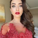 Aslıhan Güner Instagram – 💃🏻✨
Biraz ışıltı,çok teşekkür! 🎉🤟🏻