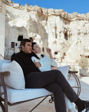 Aslıhan Güner Instagram - Canmânâ.. 🕊
@mertkilic76 🤍