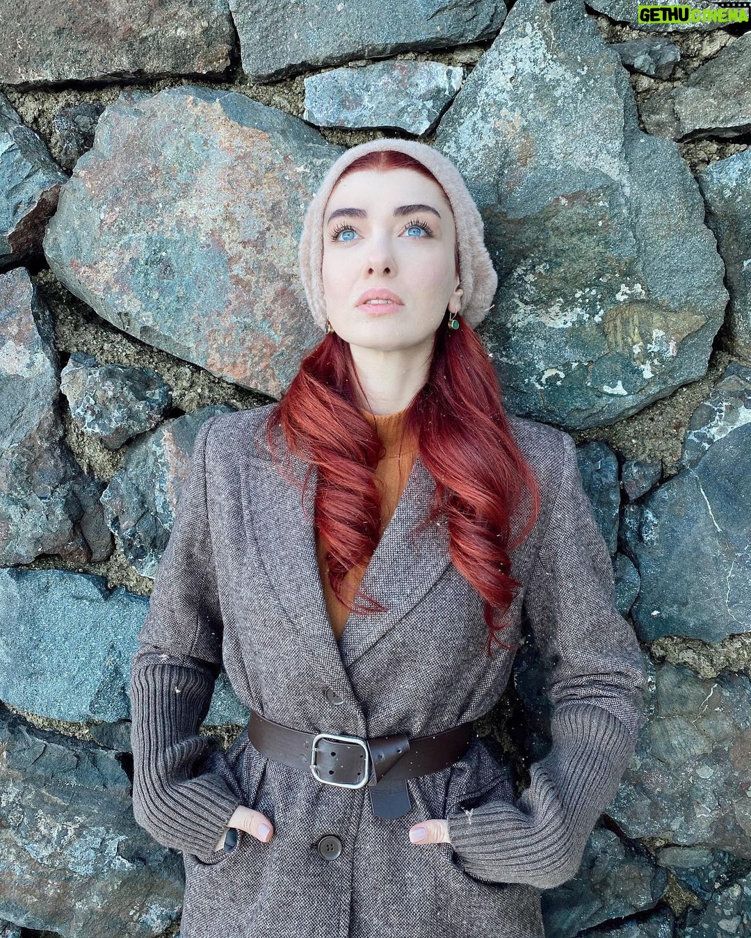 Aslıhan Güner - 393.9K Likes - 🍂