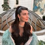 Aslıhan Güner Instagram – 📸🌪️✨
Biraz da #backstage 
@magdergi 🥂