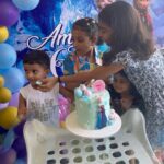 Aswathy Sreekanth Instagram – I am the one who usually misses all the family functions.  But this time I made it even though I was a zombie after 5 sleepless nights 😂 

Happiest Birthday to my Amyponnu 🥰
@ann.amal @amal_ashok_pala @anjali.ashok.10