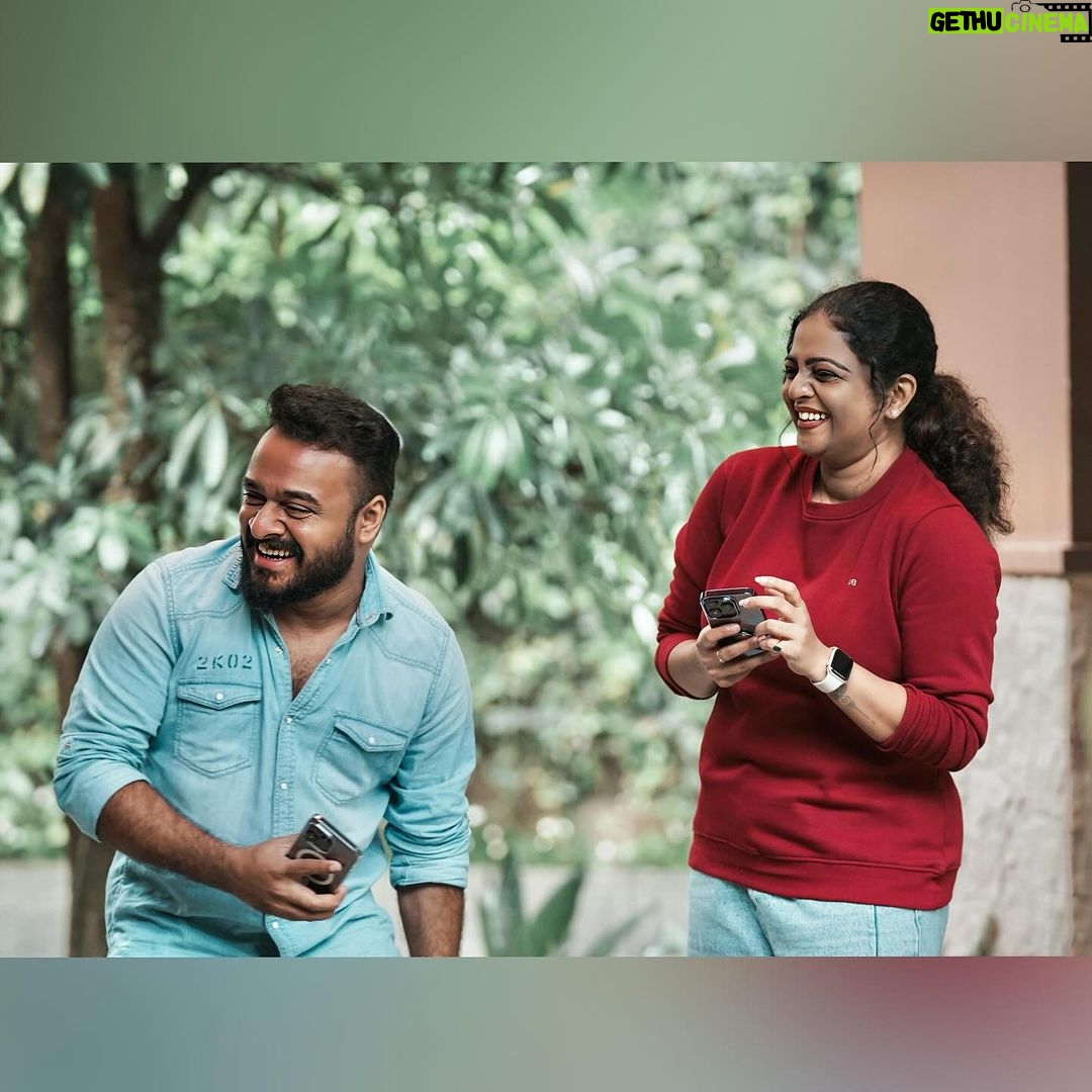 Aswathy Sreekanth Instagram - Happiest birthday to you my dearest human. When I met him three years ago, I never thought he would be my best friend one day. There was nothing common between us at first glance, but time proved it wrong. I never knew about his people-reading skills, deeper sense of purpose, and connection to something beyond the material realm. I was surprised to see his strange intuitions or the way he forecast things. He amazingly changed my perspective in many chaotic situations and helped me move on. It’s he who taught me the art of saying ‘No’ and constantly reminded me about a higher purpose. And that’s when I asked him, ‘Why don’t you take a professional certification as a coach?’ That’s how he joined me in a new journey of learning together, and here he is - an ICF certified life coach and an inevitable part of our ‘Team Becoming.’ @its_becoming Here’s to another year of creative growth, purposeful living, and the joy that comes from aligning with your true self. Cheers to the amazing soul you are becoming!” Happiest Birthday to my unwavering support system @unaiseadivadu 🥰❤️ #birthday #bestfriend #supportsystem