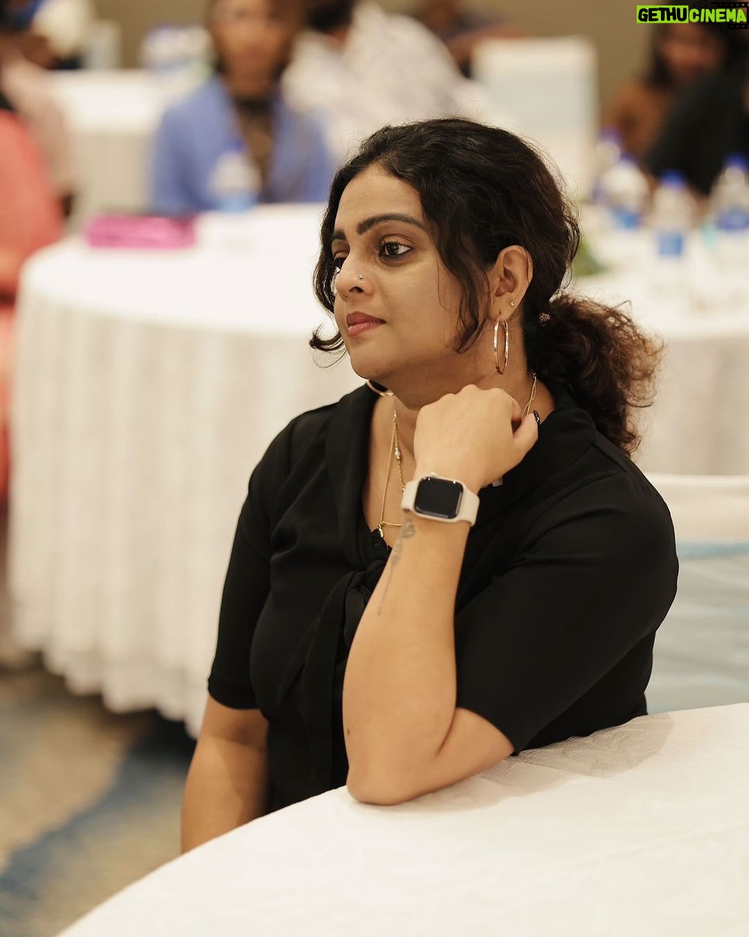 Aswathy Sreekanth Instagram - Lost in thought, a serene realm where introspection reigns supreme. In this tranquil state, the mind wanders freely, exploring the depths of creativity, reflection, and self-discovery. പനി പിടിച്ച് ! കിളി പോയി ! അത്രേ ഉള്ളു 🙄