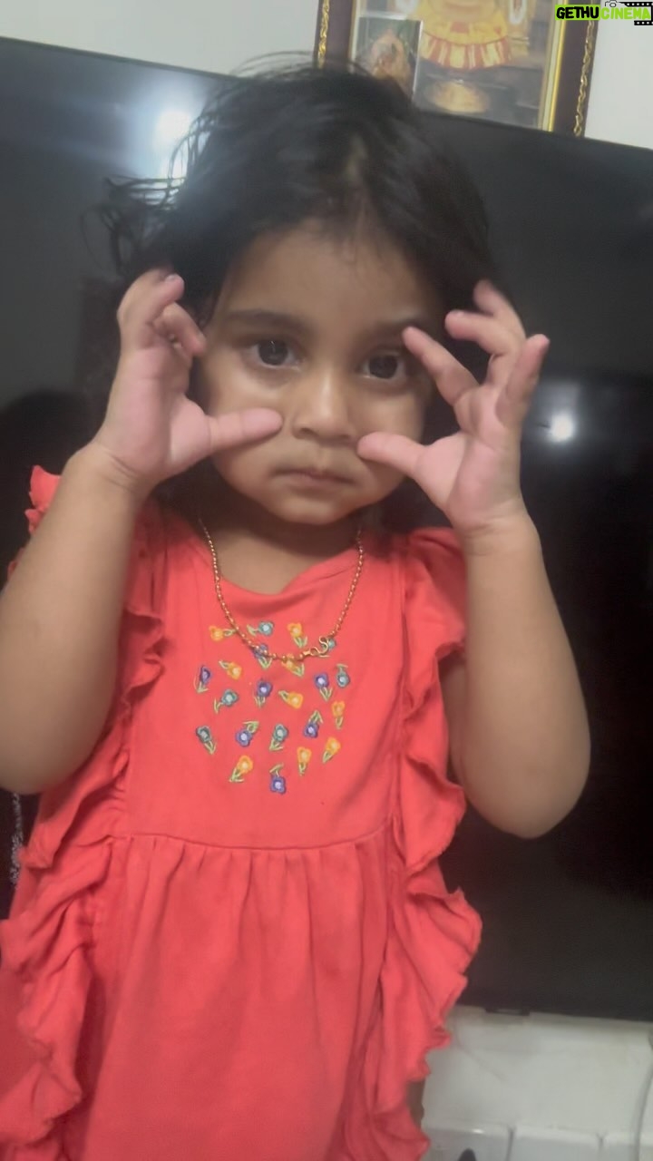 Aswathy Sreekanth Instagram - Random people in my inbox: oh you look tired ! you have dark circles! Sleep properly! Follow circadian rhythms! Me : thanks, I really needed this piece of advice 🙄 Story of every toddler’s parents 😁