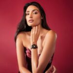 Athiya Shetty Instagram - Embrace the joyous season in true haute couture flair only with Versace Medusa Infinite watch ♥️ #VersaceWatches #Luxury #Versace#JustWatches @justwatches_timexgroup