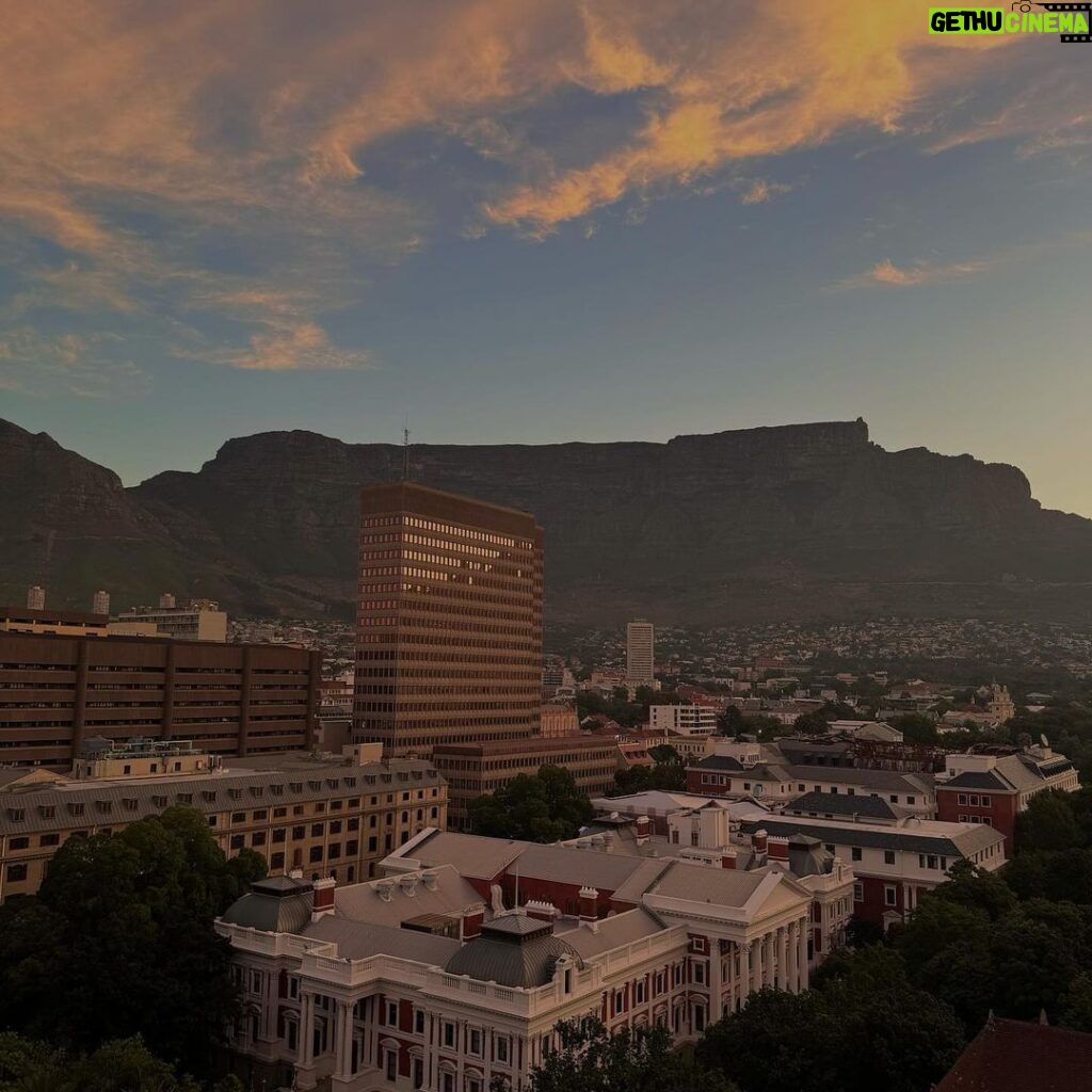 Athiya Shetty Instagram - Life in Cape Town >>>