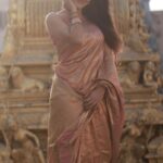 Athulya Ravi Instagram – Every women’s success should be an inspiration to another ! We are strongest when we cheer each other on ! #happywomensday #happymahashivratri🙏 #bestrong #bethebestyou #womensupportingwomen #bestthingever ! 
Saree @samyakksarees @samyakkclothing 
Blouse @swapnaareddyofficial 
VC @cinematographer_gautham