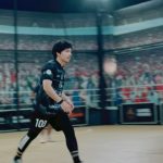 Atta Halilintar Instagram - addicted to this game 🖤⚽️