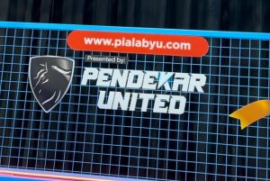 Atta Halilintar Instagram - Tournament SMP SMA diikuti di 912 Sekolah, 82 Kota Kabupaten. dan 19 lokasi! TAG Saudara, teman, kerabat SMP SMA Kamu sekarang ya! KITA CARI Bakat Tanah Air yang akan kita coba kembangkan bersama! 🇮🇩 Bismillah!