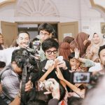 Atta Halilintar Instagram - SEREM 😭🥺 (di slide makin serem) Saya dateng ke sekolah banyak anak2 bercerita hingga berurai air mata pengalaman di bully sampai ke hal sensitif dari Sd. Sekolah Mahal ada Bully, Sekolah Negri ada Bully, Sampai Sekolah Agama pun ada Ya Allah 🤲🏼 jaga anak2 kami ya Allah GERAKAN BERSAMA POLRES JAKSEL! #STOPBULLYING #BeraniBicara