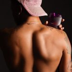 August Alsina Instagram - Ton of orders coming in & going out for the holidays. I’m so thankful, incredibly humbled by the support & overly honored to share this moment and fragrance with you. It’s something special & unexplainable; the aroma is alluring & something to experience for self. All that said, Treat yourself, your loved ones, your partner, whoever. It’s a fragrance that pairs well for all. (Shop link 🔗 in bio) ❤️‍🩹