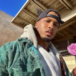 August Alsina Instagram - Quick lil picnic joce, 🧺 smelling like a Lé JOCE!! 🪄 (hit the link in the bio to bring some love into your life) it’s the magic potion. 🧪