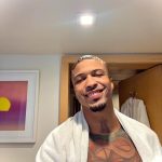August Alsina Instagram - ||- @encinawellness says..|| “It’s difficult for new vibrant energy to enter your life if it’s clogged with old and outdated energy. Come Cleanse & purify your face & energetic space w/ @encinawellness with me.” -SinA 15 percent off sale still going til Oct 1st :)