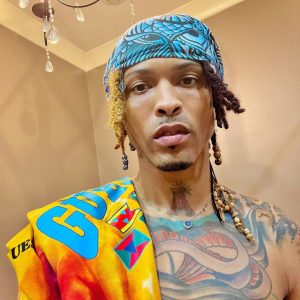 August Alsina Instagram - SHEILA BOY, 👼 & The
Hood-Magician, 🥷Turned Emperor. 💫🪐✨