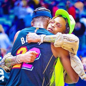 August Alsina Instagram - ..& I’m far from underrated, cus Im GOD rated! 🗣TIP TOPPEST of the Tier’. 🌊🤞🏽❤️‍🩹 

@writeseanpen
